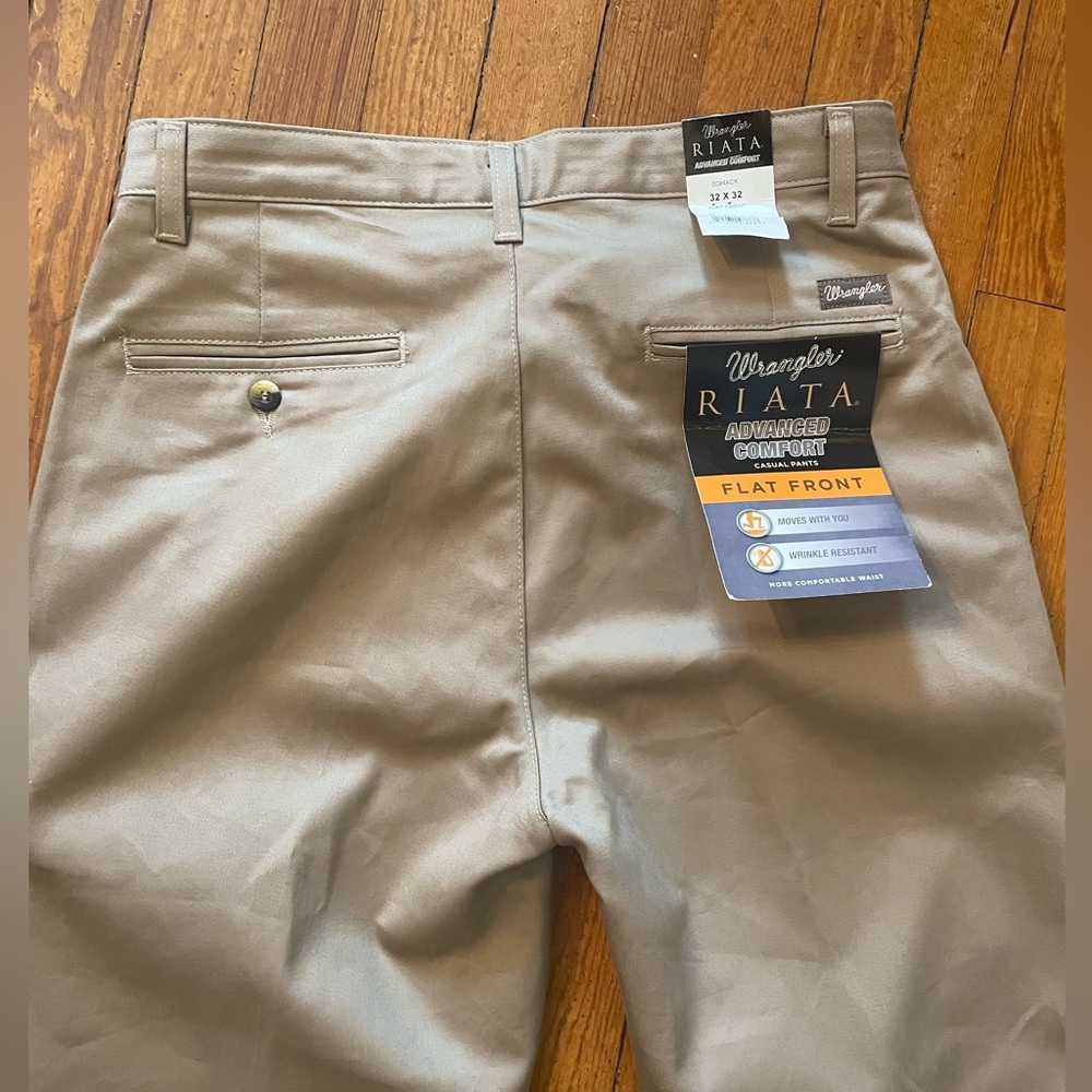 Wrangler Riata Advanced Comfort Pants